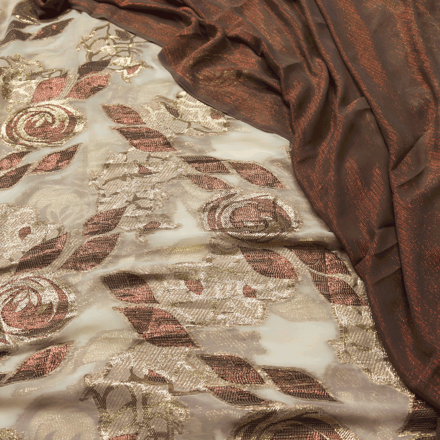 Not your ordinary Somali dirac, feast your eyes on our beautiful Beige on Dark Dirac fransawi, made from fine fabric with intricate floral design patterns. This dirac is definitely going to turn heads.